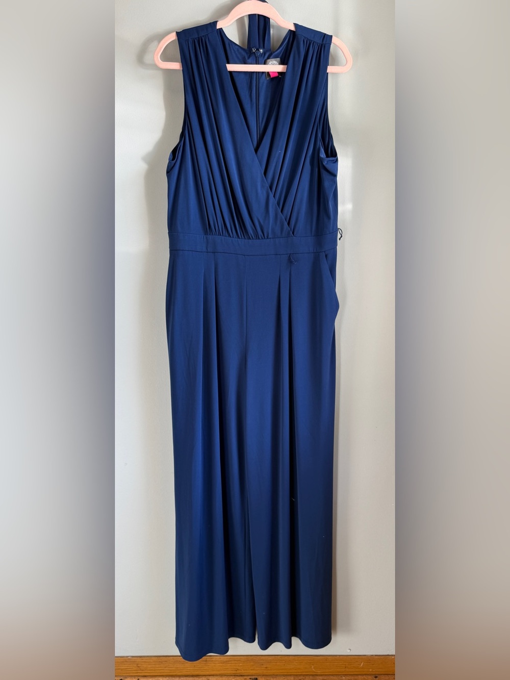 Vince Camuto Sleeveless V-Neck Dressy Jumpsuit in Blue-XL